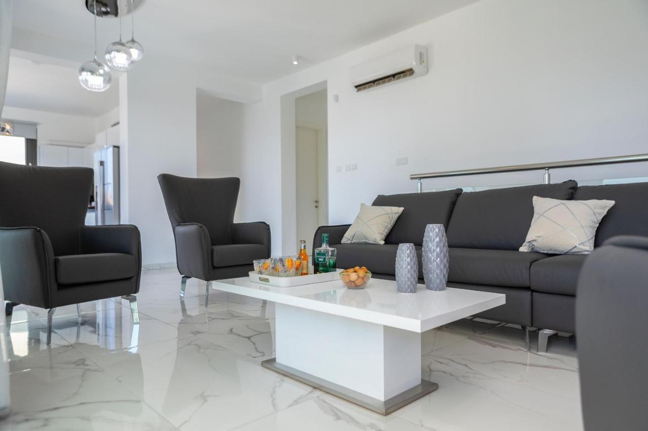 Villa Pleiades Pafos Exterior foto