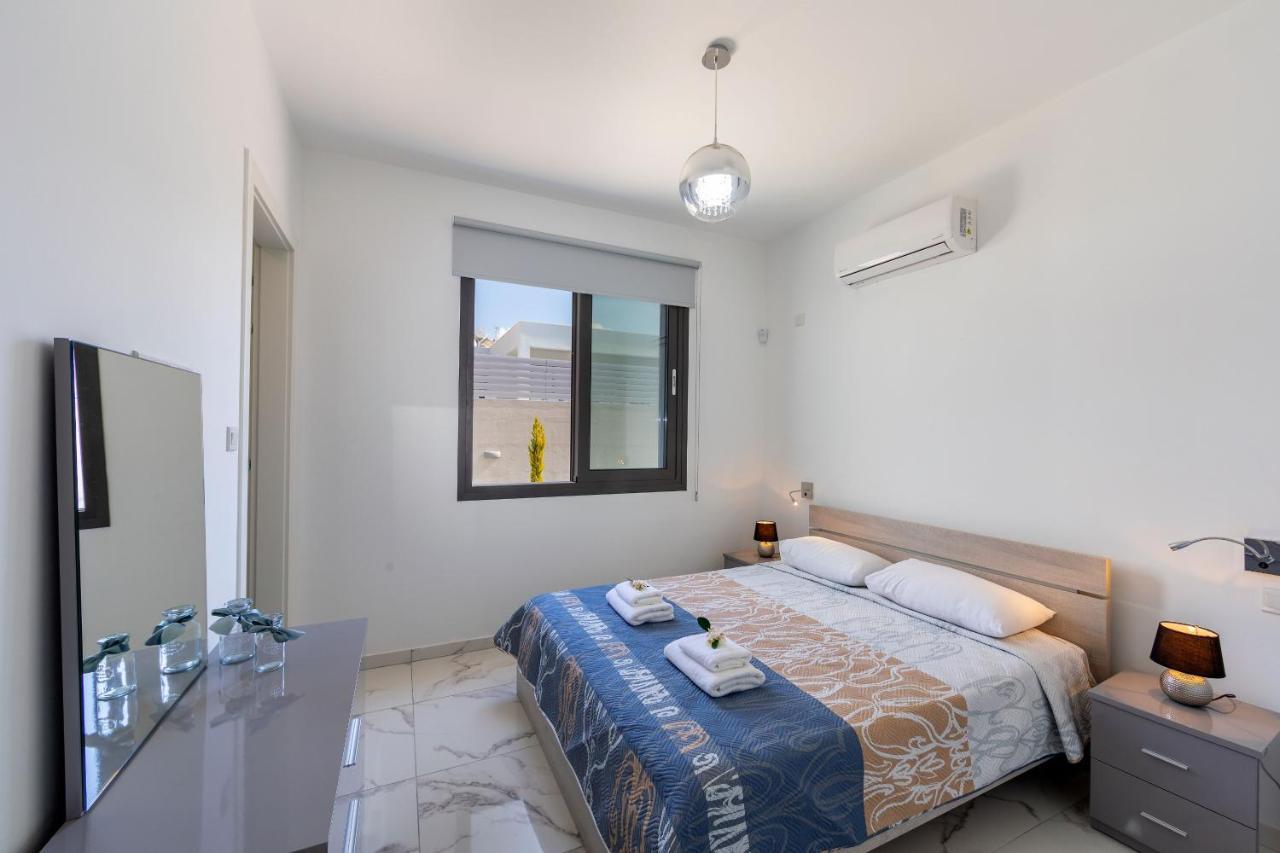 Villa Pleiades Pafos Exterior foto