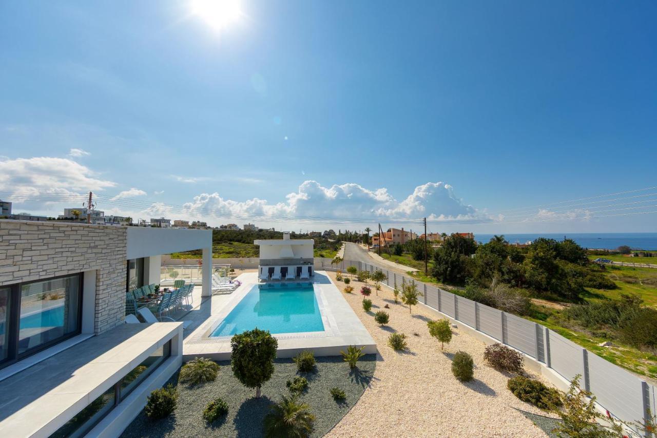 Villa Pleiades Pafos Exterior foto